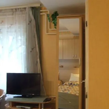 Apartmán Vadszolo Vendeghaz *